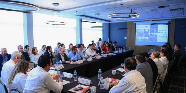 Fortalece Tamaulipas la conformación de clúster con la industria del norte