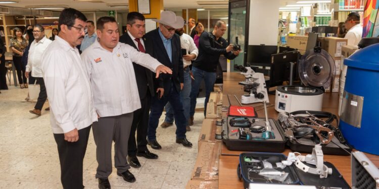 Impulsa la UAT investigación veterinaria con tecnología de vanguardia