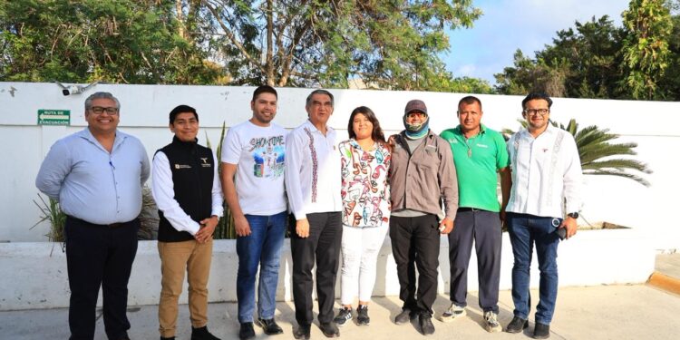 Supervisa gobernador operaciones y despacho de la Gasolinera del Pueblo