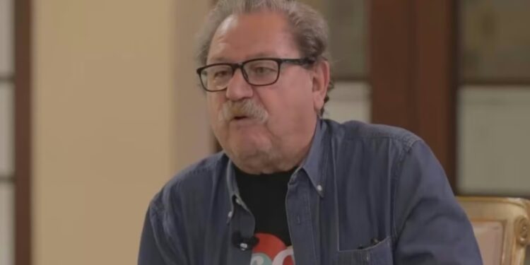 ​»Seguramente todo mundo tiene un primo pendejo»: La frase que reabre el debate sobre el estilo de Taibo II