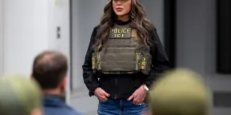 Sacudida en el gabinete de Trump: Kristi Noem deja Seguridad Nacional para liderar el «Escudo de las Américas»  