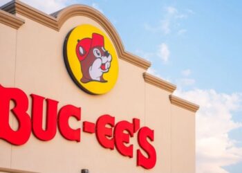 El «Castorcito» en aprietos: Calificación reprobatoria para Buc-ee’s