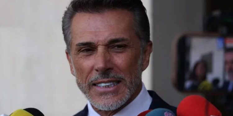 Tensión en San Lázaro: Bancada de Morena arremete contra Sergio Mayer tras su paso por reality show