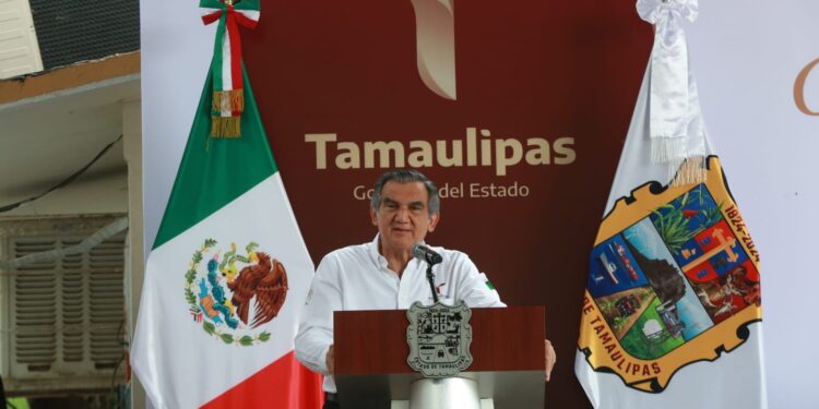 Educación humanista busca una sociedad más justa: Américo