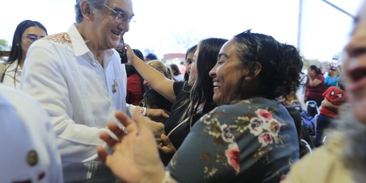 Supervisa Américo Villarreal proyectos productivos y deportivos en el sur de Tamaulipas