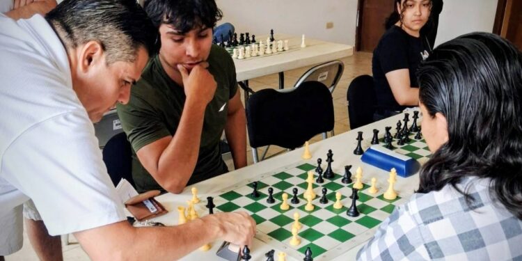 Activa SEBIEN torneo de ajedrez