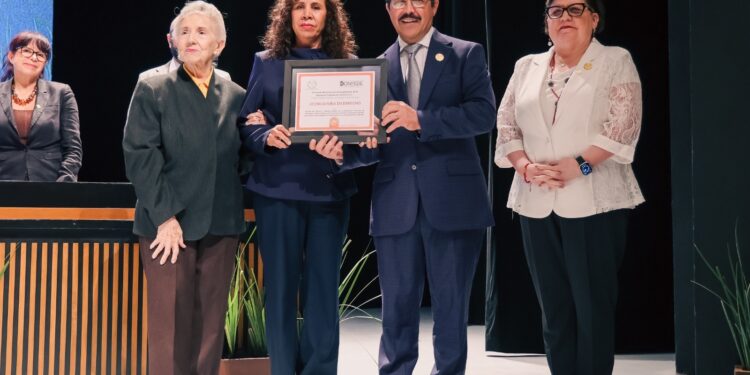 Hito histórico. La UAT alcanza el 100% de excelencia académica: Rector Dámaso Anaya