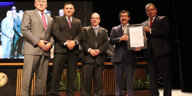 Hito histórico. La UAT alcanza el 100% de excelencia académica: Rector Dámaso Anaya