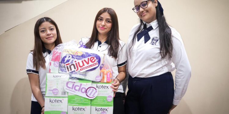 Impulsa el INJUVE la salud menstrual en instituciones educativas de la entidad