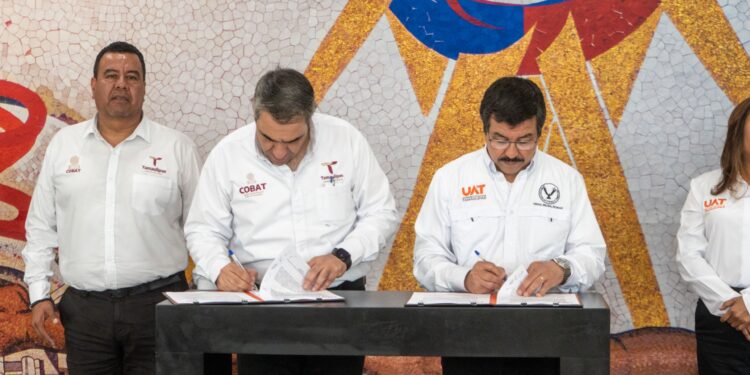 Apoyará la UAT a estudiantes del COBAT en áreas de psicología, enfermería y educación