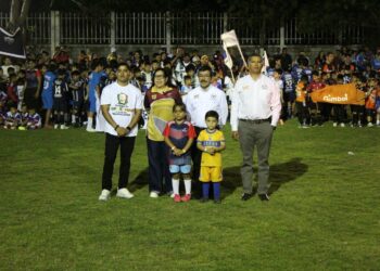 Con gran éxito inaugura Dámaso Anaya el estatal de la Copa Kama’s de fútbol