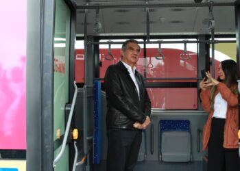 Supervisa gobernador unidades del nuevo sistema de transporte público de Tamaulipas