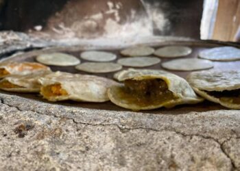 Inicia instalación de señalética en Corredor Gastronómico Interejidal: Sectur