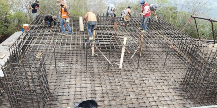 Avanza construcción de asta bandera monumental en Ciudad Victoria