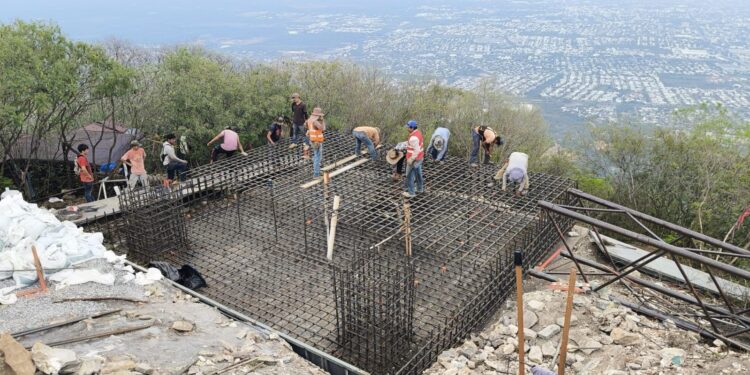 Avanza construcción de asta bandera monumental en Ciudad Victoria