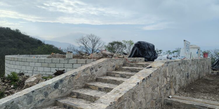 Avanza construcción de asta bandera monumental en Ciudad Victoria