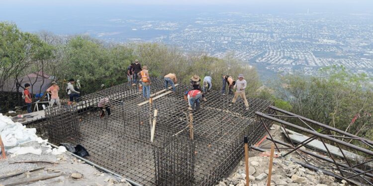 Avanza construcción de asta bandera monumental en Ciudad Victoria