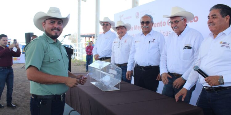 Dan impulso a la ganadería con sementales de alto valor genético