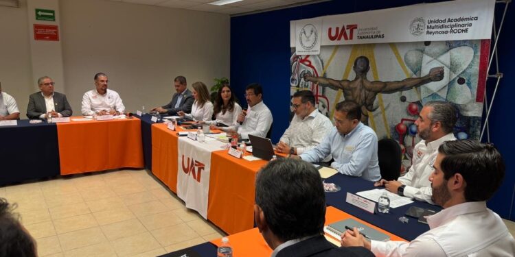 Fortalece la UAT vínculos con clústeres Automotriz y Eléctrico-Electrónico de Tamaulipas