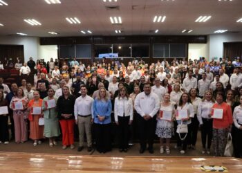 Capacita la UAT a personas mayores en el uso de herramientas digitales