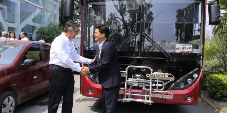 Pone en marcha Américo histórica modernización del transporte público en Tamaulipas