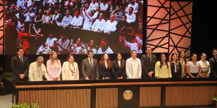 Estudiantes de derecho de la UAT se incorporan al Poder Judicial Federal para avanzar en su formación profesional