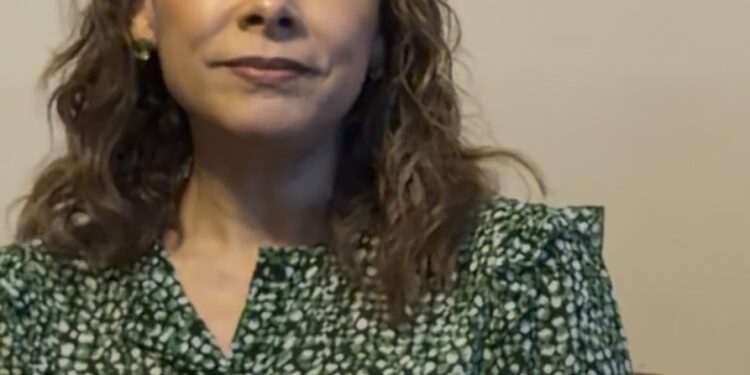 Mujeres en la función pública enfrentan mayor nivel de exigencia por discriminación de género: Tania Contreras