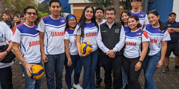 Reafirma rector de la UAT compromiso con la comunidad estudiantil