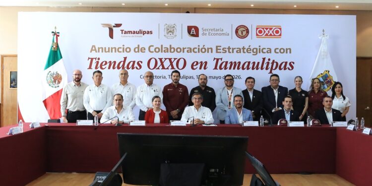 Invertirá Oxxo 300 millones de pesos y venderá carbón vegetal tamaulipeco en sus tiendas