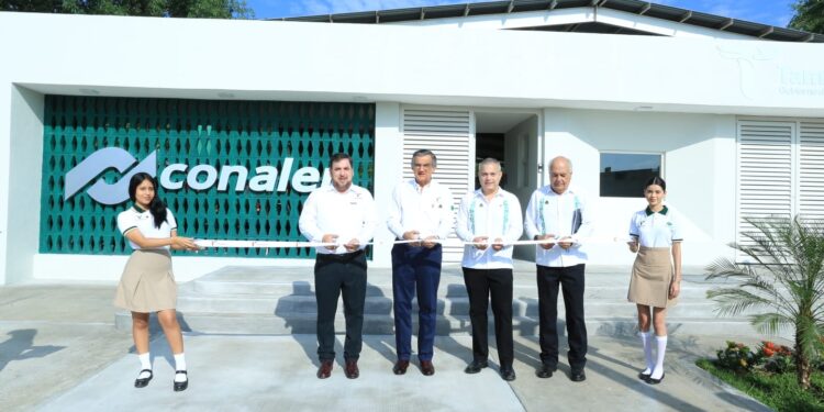 Incorpora Américo a jóvenes tamaulipecos a la iniciativa nacional de fomento a la lectura