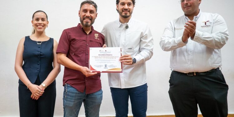 Fortalece STPS cultura de prevención y respeto con plática sobre acoso y hostigamiento en el CBTIS 119