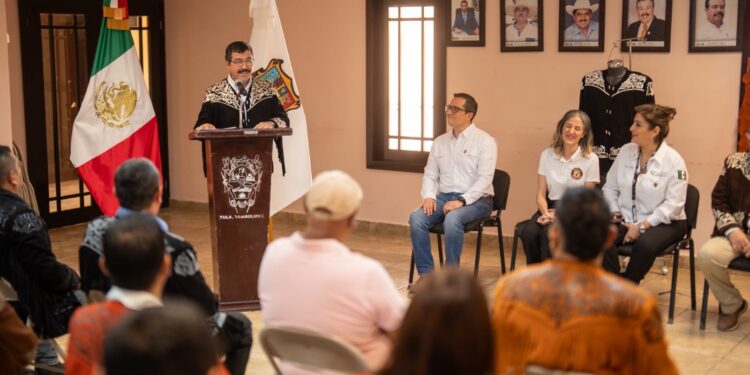Entrega la UAT certificaciones a productores de la Cuera Tamaulipeca