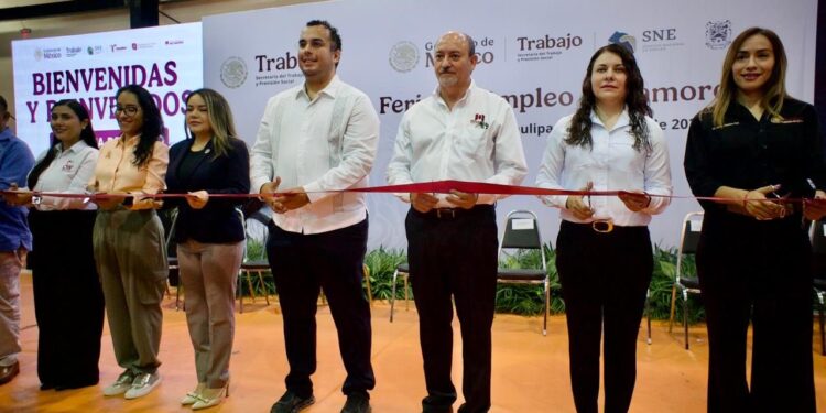 Acerca la Feria Nacional de Empleo oportunidades laborales e inclusión en Matamoros