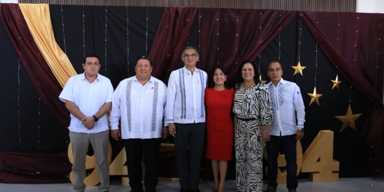 Entrega Américo gimnasio-auditorio al Tec Victoria; inversión fue de 84 mdp