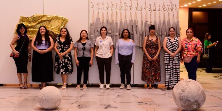 Se inaugura exposición colectiva «Habitamos», fotografía urbana tomada por mujeres