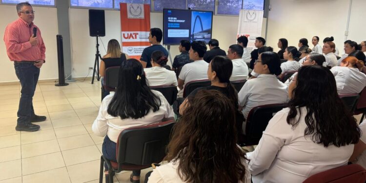 Consolida la UAT alianza para colocar a profesionales de Enfermería en hospitales de Texas