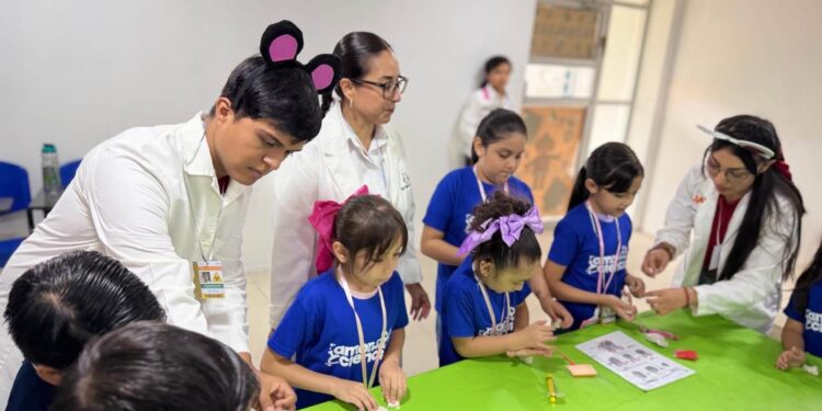 Fomenta la UAT vocaciones científicas con el arranque en Reynosa del campamento «Amor por la Ciencia»