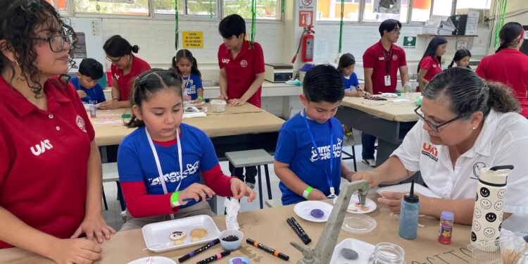 Fomenta la UAT vocaciones científicas con el arranque en Reynosa del campamento «Amor por la Ciencia»