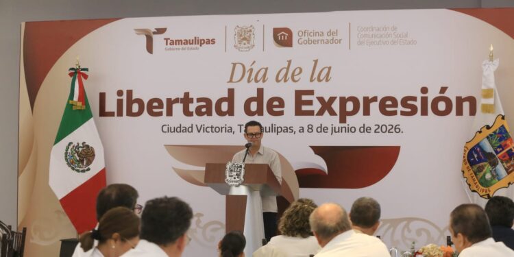 Llama Américo a fortalecer un periodismo libre, responsable y comprometido con la verdad