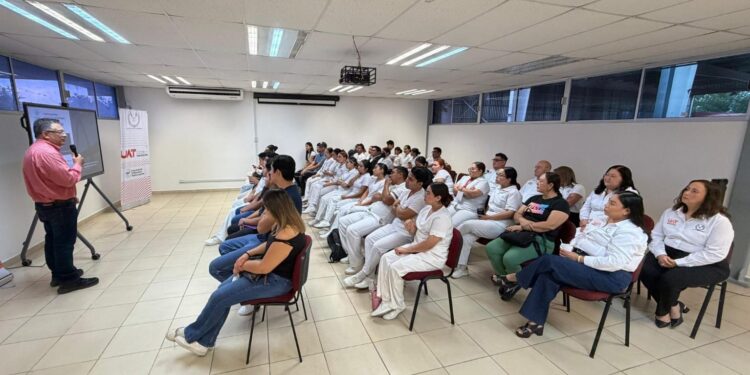 Consolida la UAT alianza para colocar a profesionales de Enfermería en hospitales de Texas