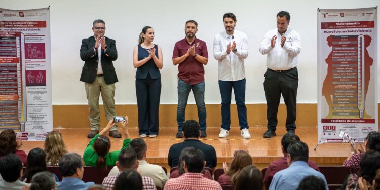 Fortalece STPS cultura de prevención y respeto con plática sobre acoso y hostigamiento en el CBTIS 119