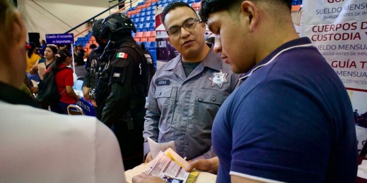 Acerca la Feria Nacional de Empleo oportunidades laborales e inclusión en Matamoros