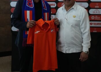 Presentan a Gabriel “El místico” Pereyra como nuevo D. T. del Correcaminos