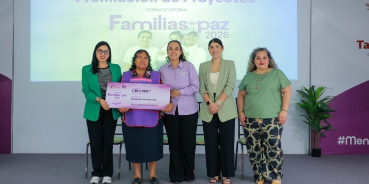 Premia DIF Tamaulipas a organizaciones ganadoras de la convocatoria Familias en Paz 2026