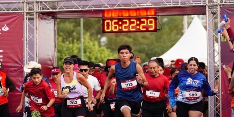 Conquistan el Triatlón Tamaulipas Eduardo Núñez y Fernanda Salazar