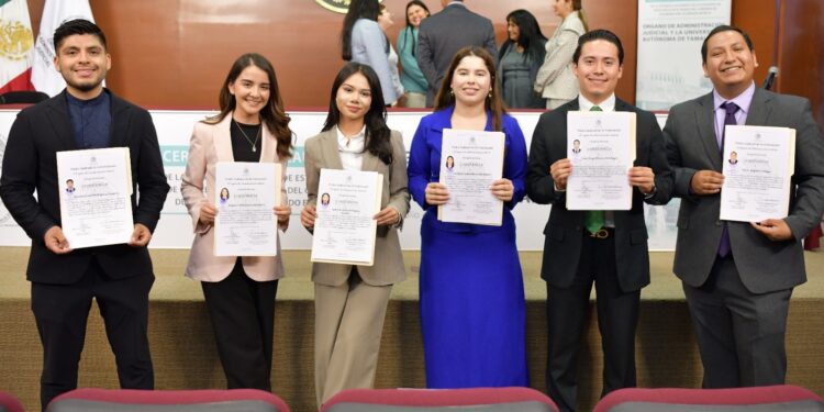 Estudiantes de excelencia de la UAT concluyen estancia en el Órgano de Administración Judicial