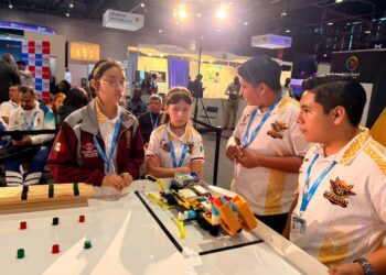 Conquistan estudiantes tamaulipecos el quinto lugar mundial en torneo internacional de robótica e inteligencia artificial