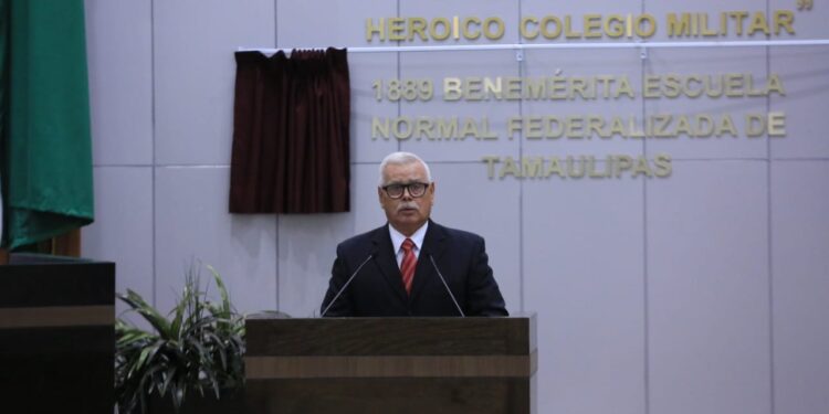 Encabeza Américo Villarreal reconocimiento histórico a la Benemérita Escuela Normal Federalizada en el Congreso