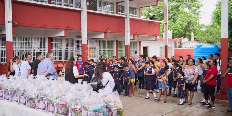 Gobierno de Américo coloca primera piedra de Estación Segura Parque Cultural “La Escondida” en Reynosa