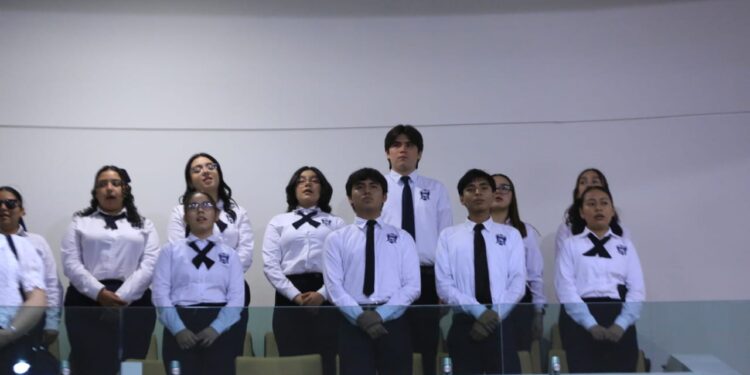 Encabeza Américo Villarreal reconocimiento histórico a la Benemérita Escuela Normal Federalizada en el Congreso